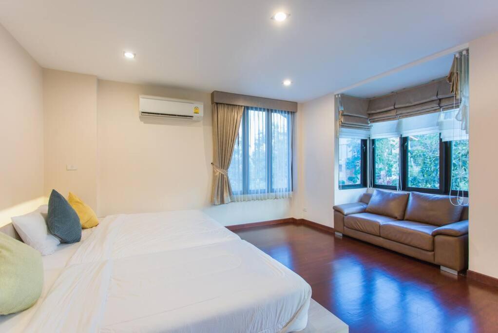 Holiday home Naralin Khao Yai Mountain View Pool *