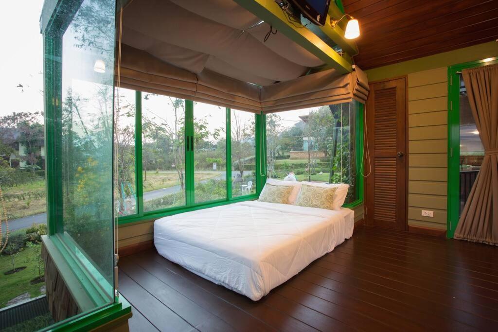 Naralin Khao Yai Mountain View Pool Holiday home