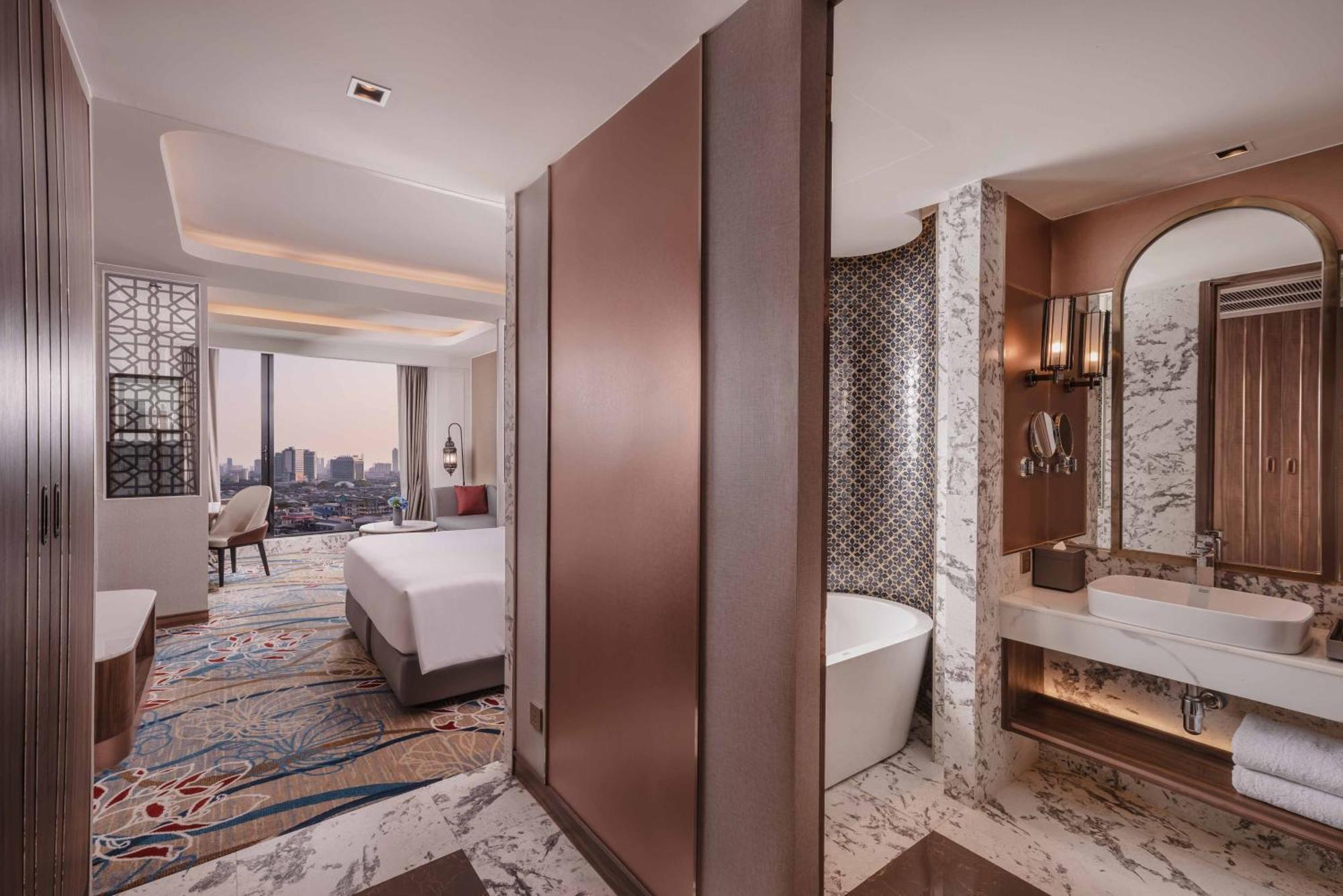 Khách sạn Valia 5*
