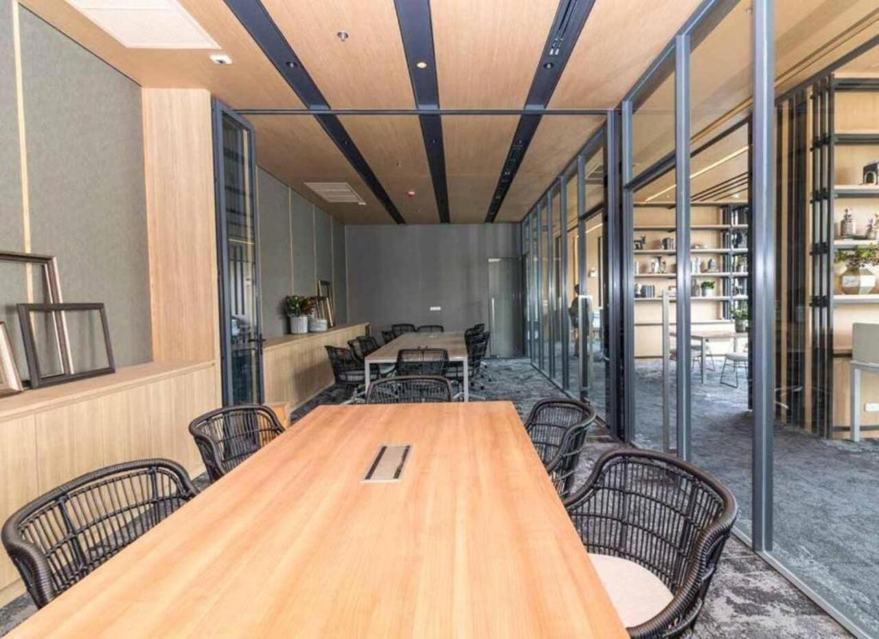 Ideo O2 Bts Bangna Apartment