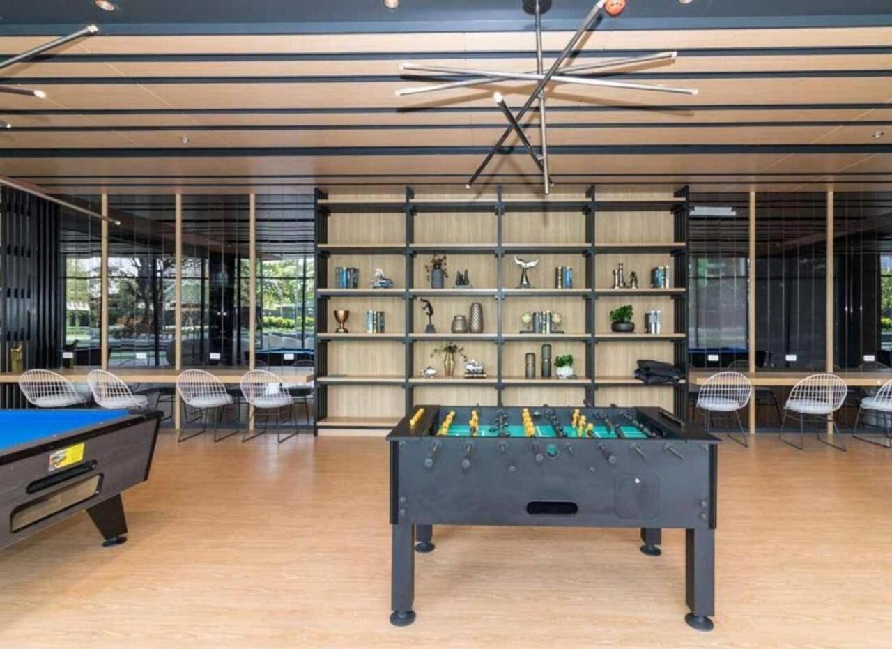 Ideo O2 Bts Bangna Bangkok