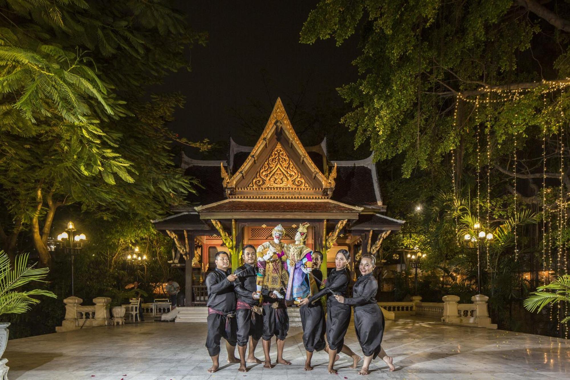 Khách sạn Centara Grand At Plaza Ladprao Bangkok