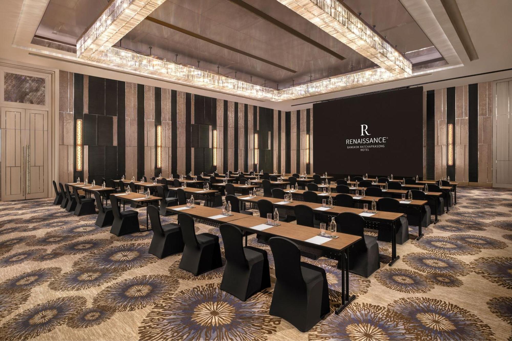 Renaissance Ratchaprasong - Sha Extra Hotel 5*