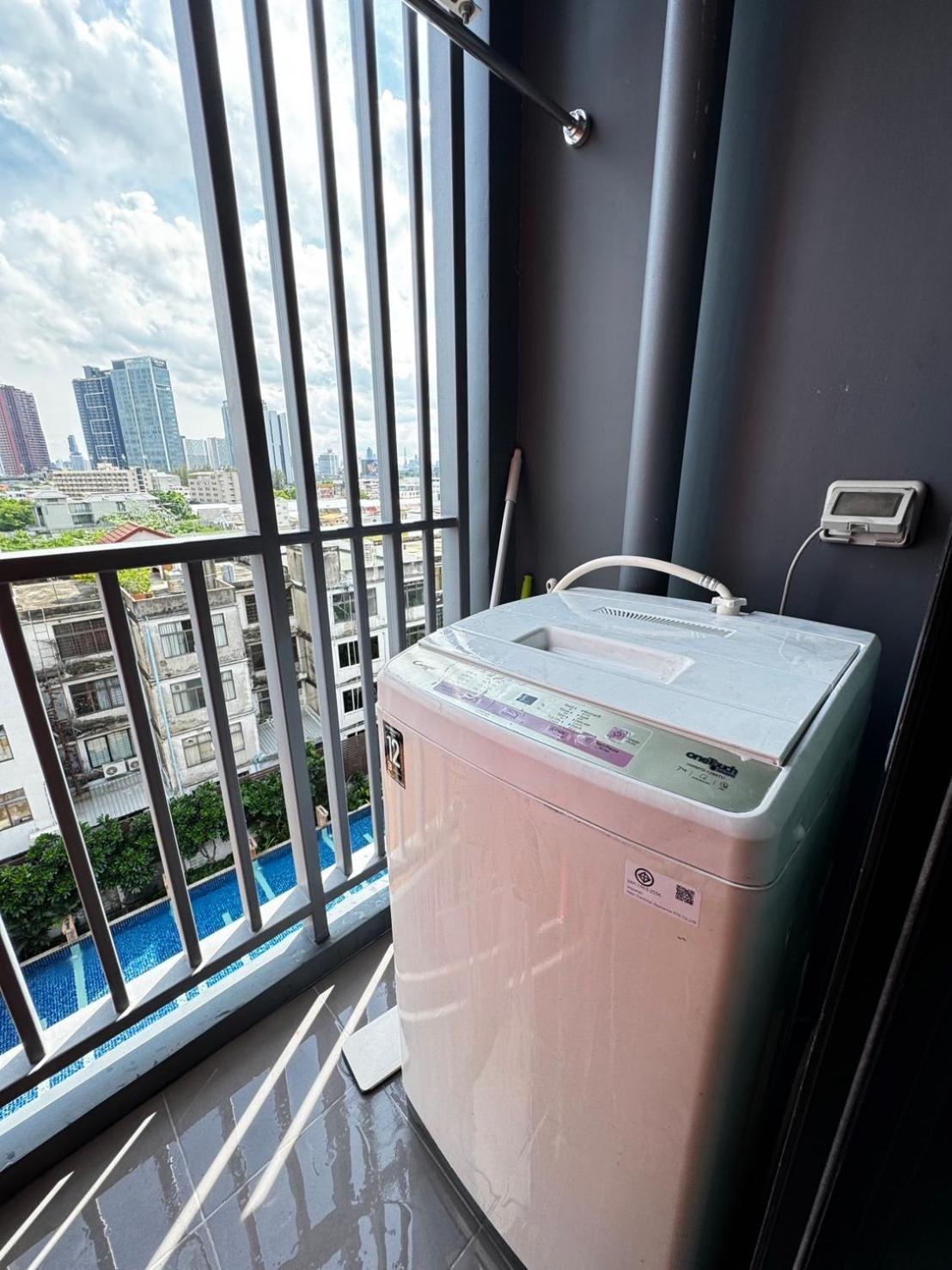 Monte Rama 9 Near Jodfair Market Apartment *