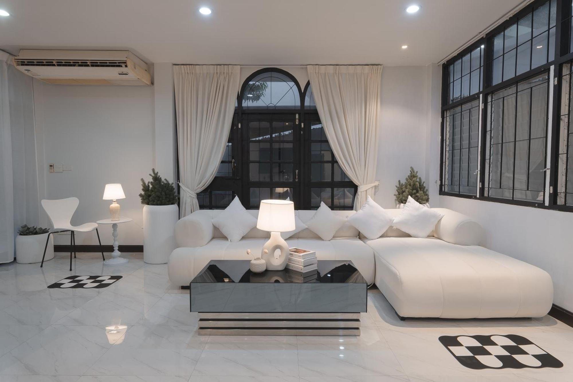 Holiday home Single House 5br Parking And Kitchen In Sukhumvit49-1