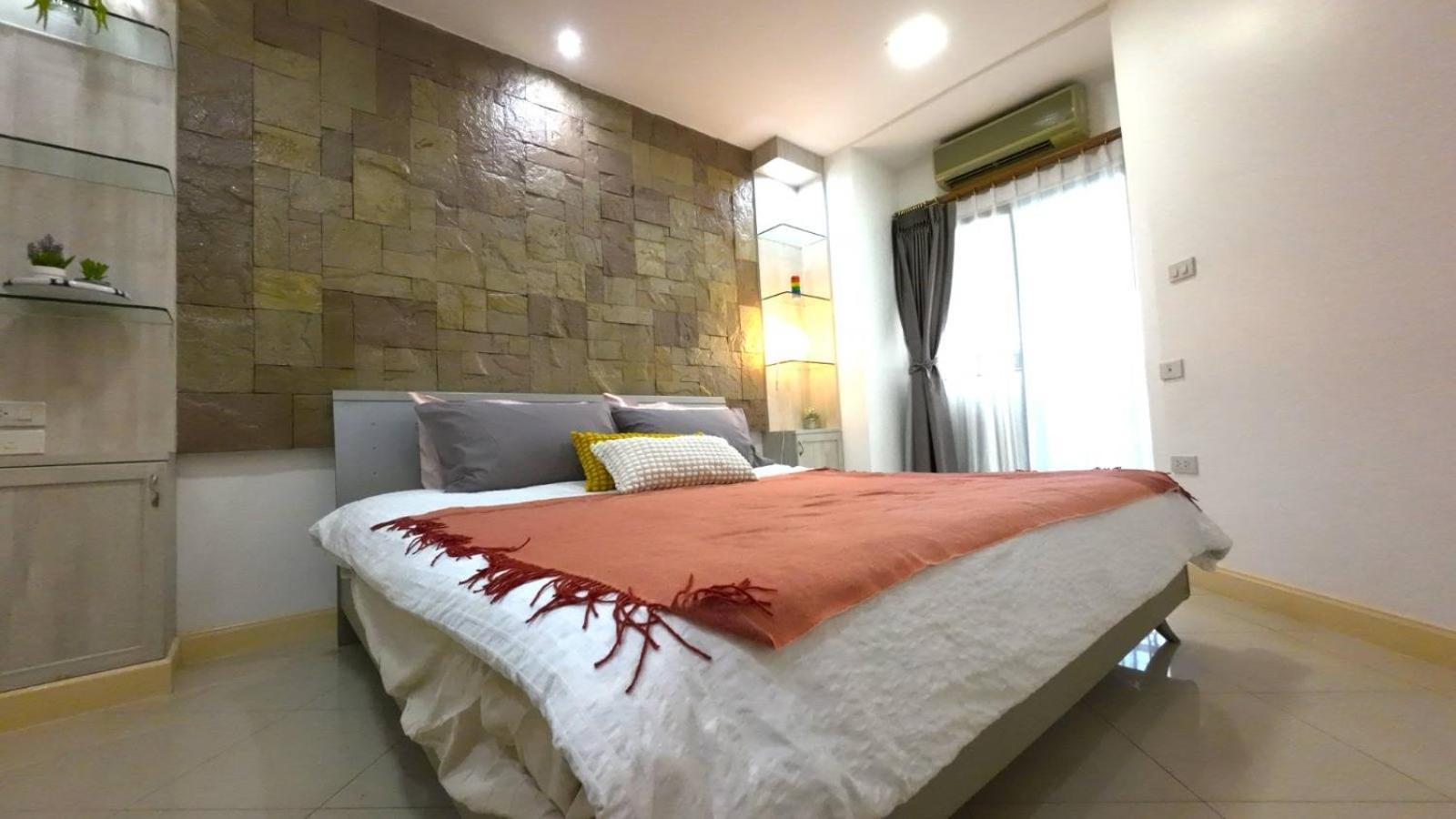 Cozy 1br Walk To Bts And Airport Rail Link Close To Malls G7 Apartment *
