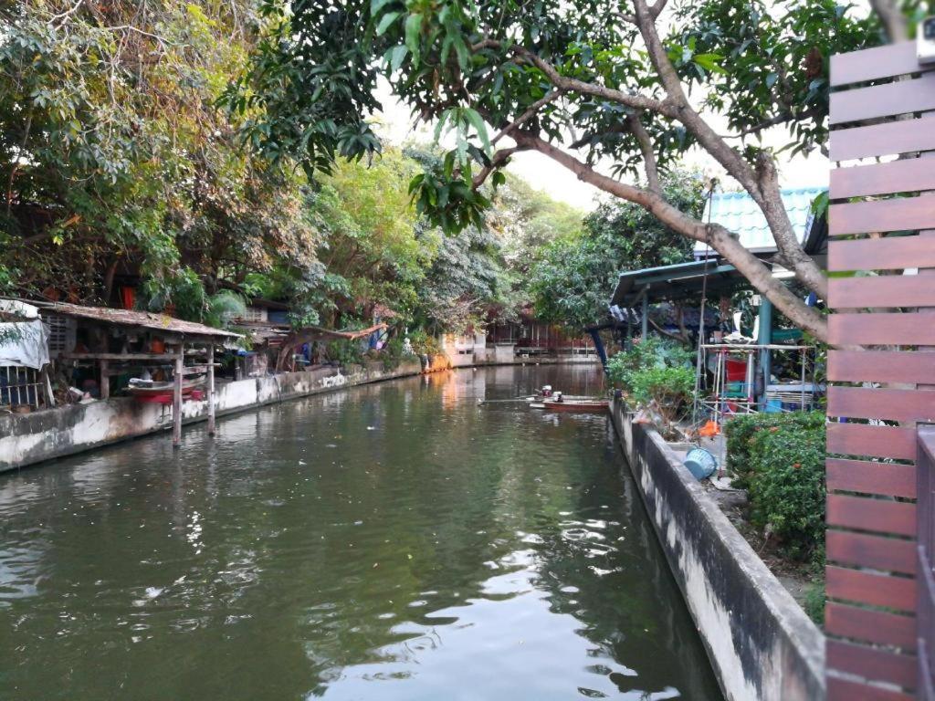Aiims Tales Canal Boutique House Hotel