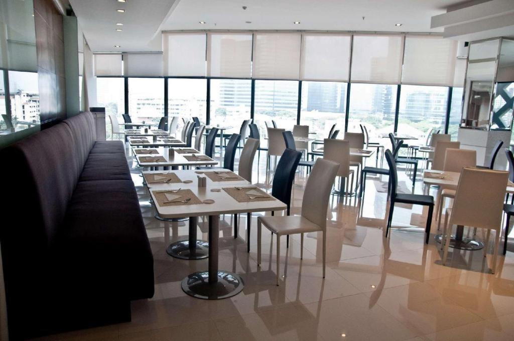 Hotel Iyarin@tuk Chang Ratchayothin Bangkok