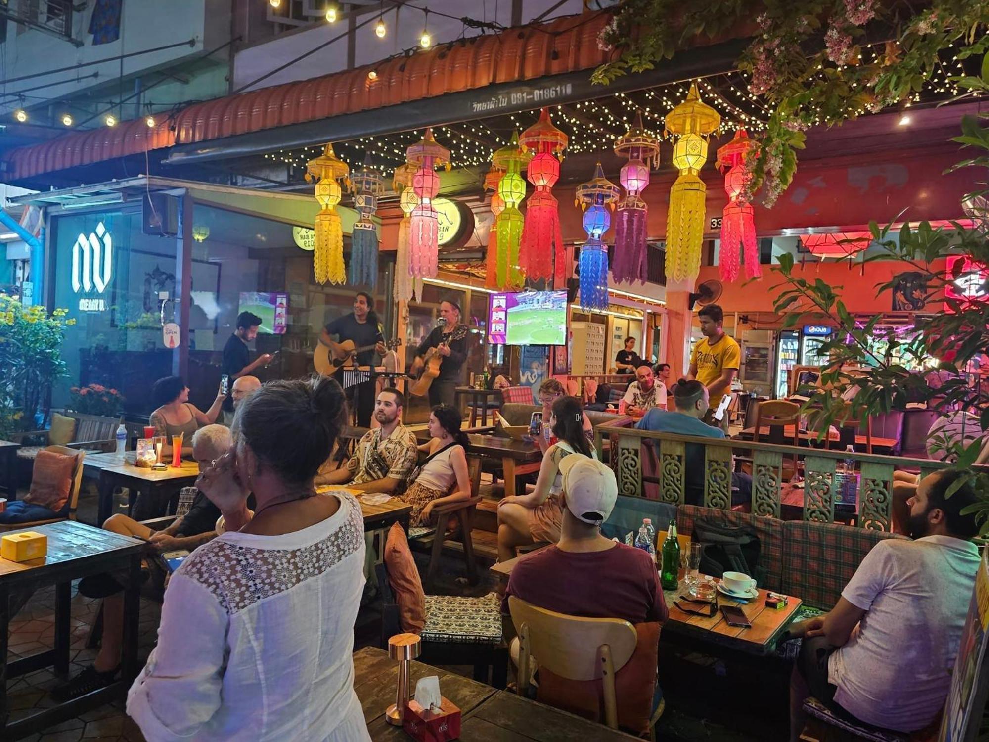 Merry V Gjestgiverier Bangkok