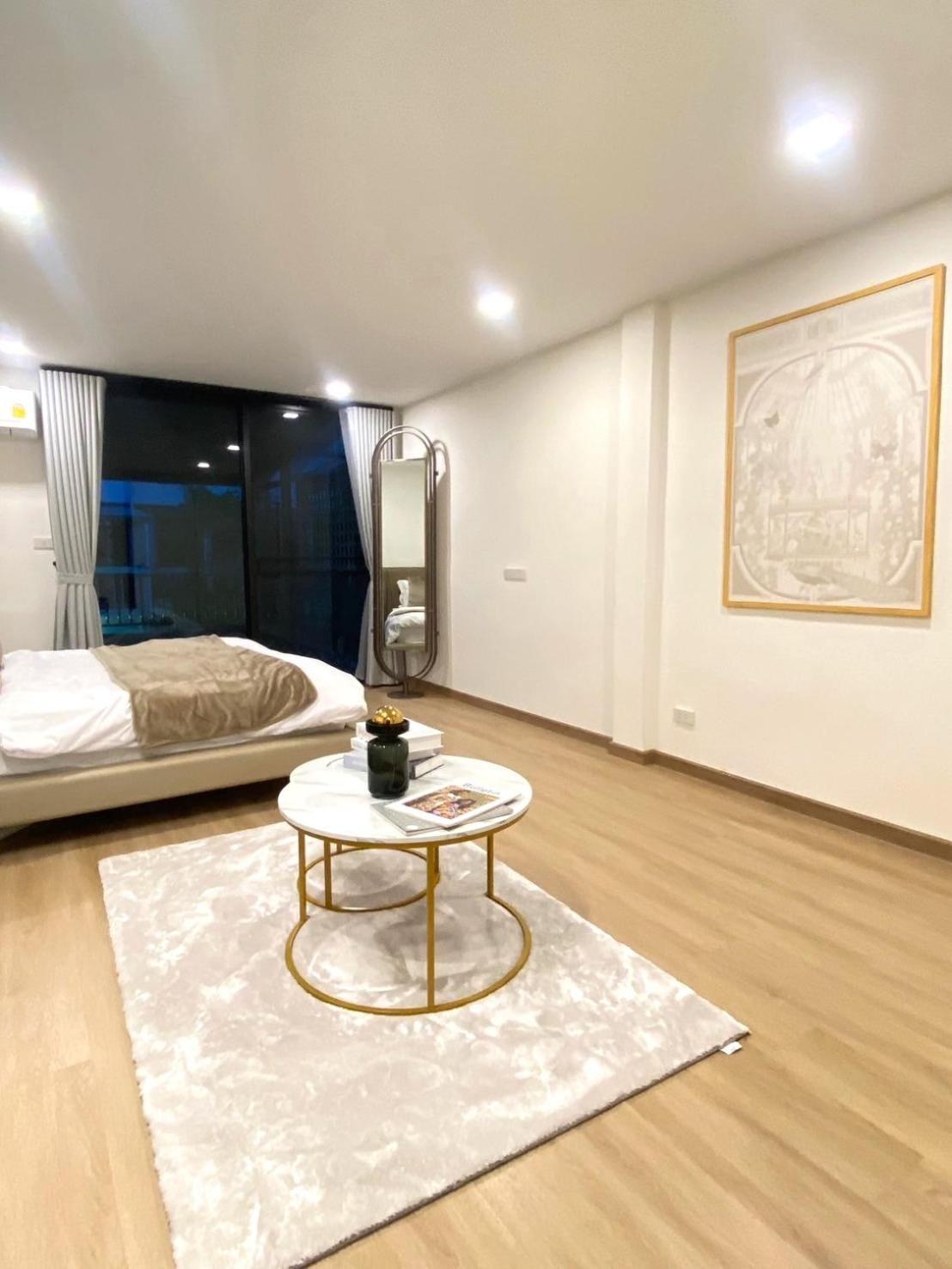 4beds 4baths New Renovated Entire House Bts Ekkamai Bangkok