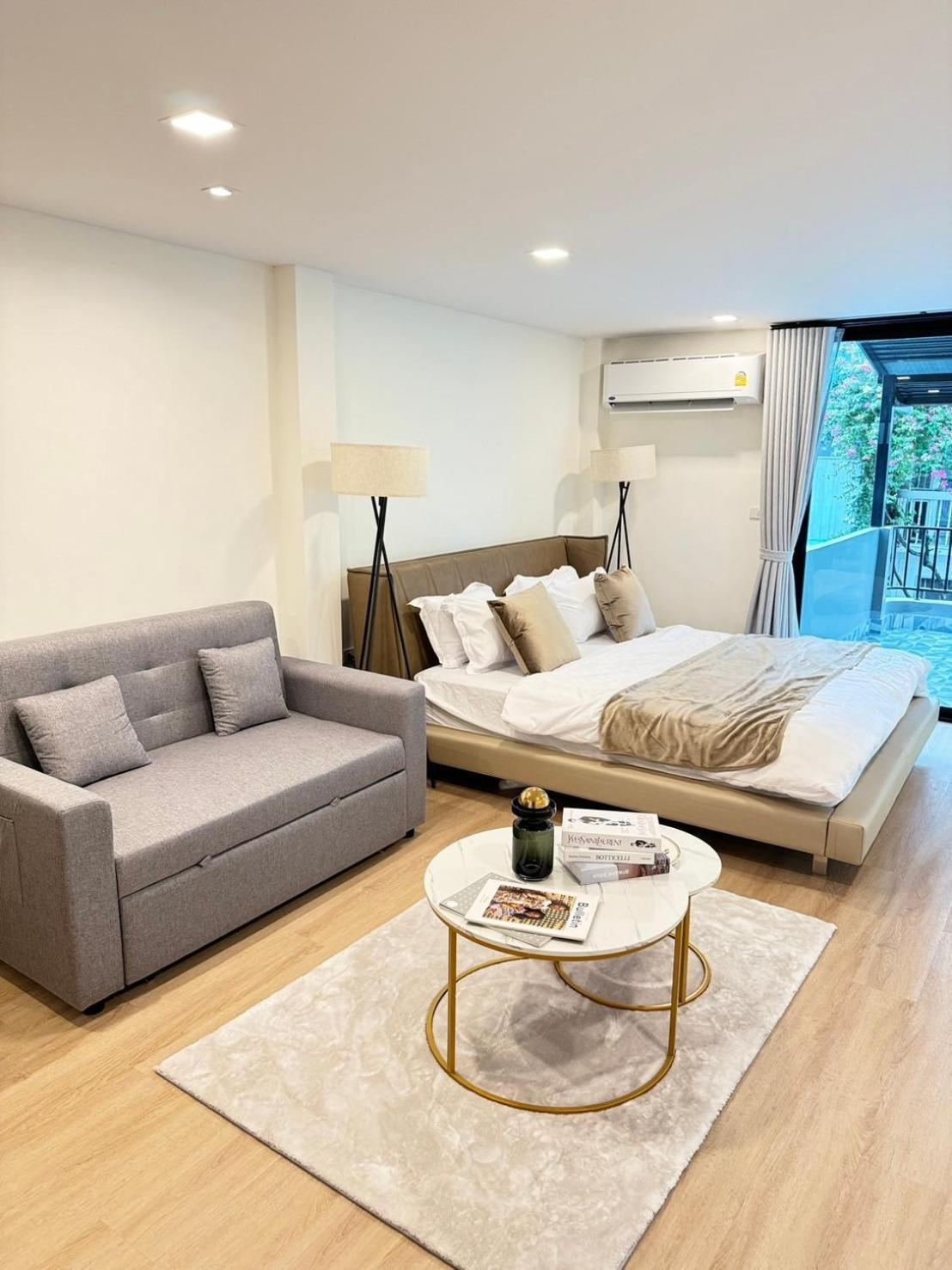 Holiday home 4beds 4baths New Renovated Entire House Bts Ekkamai