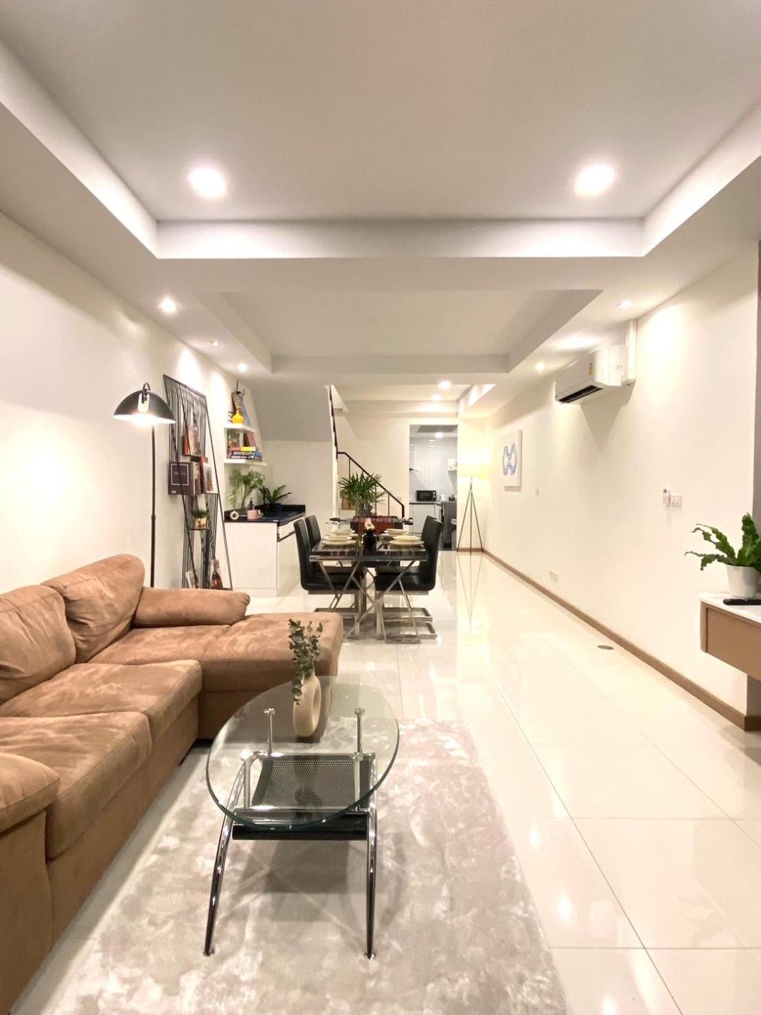 4beds 4baths New Renovated Entire House Bts Ekkamai