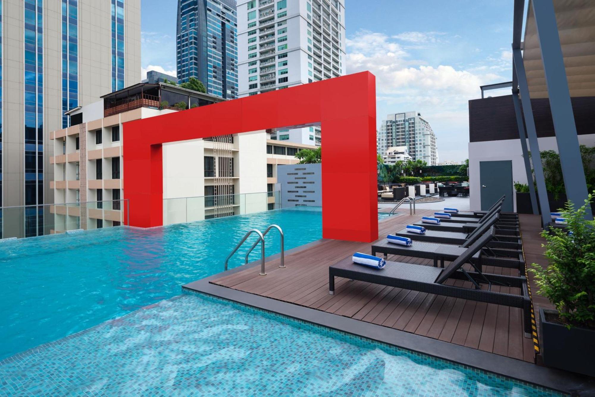 Four Points By Sheraton Bangkok, Sukhumvit 15 Hotell 4*