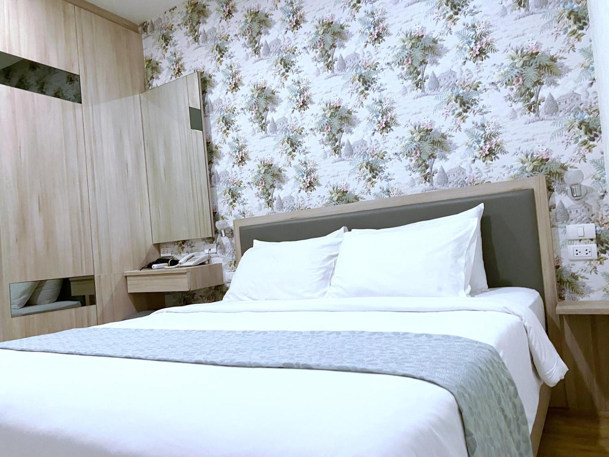Hotel Leela Orchid Bangkok
