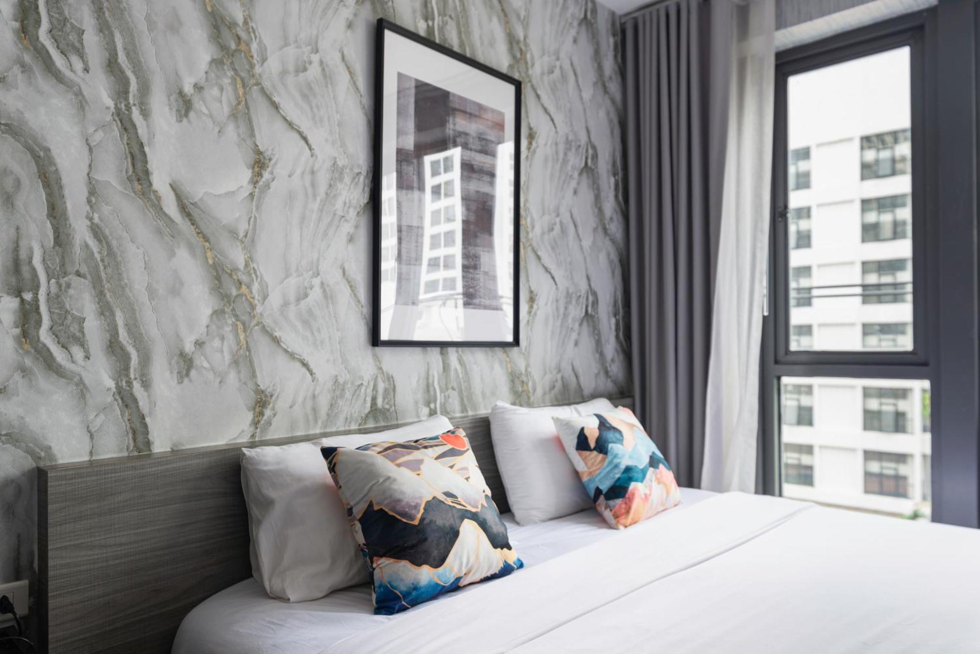 Dazzle Sukhumvit 7 By Lefoyer Apartment *