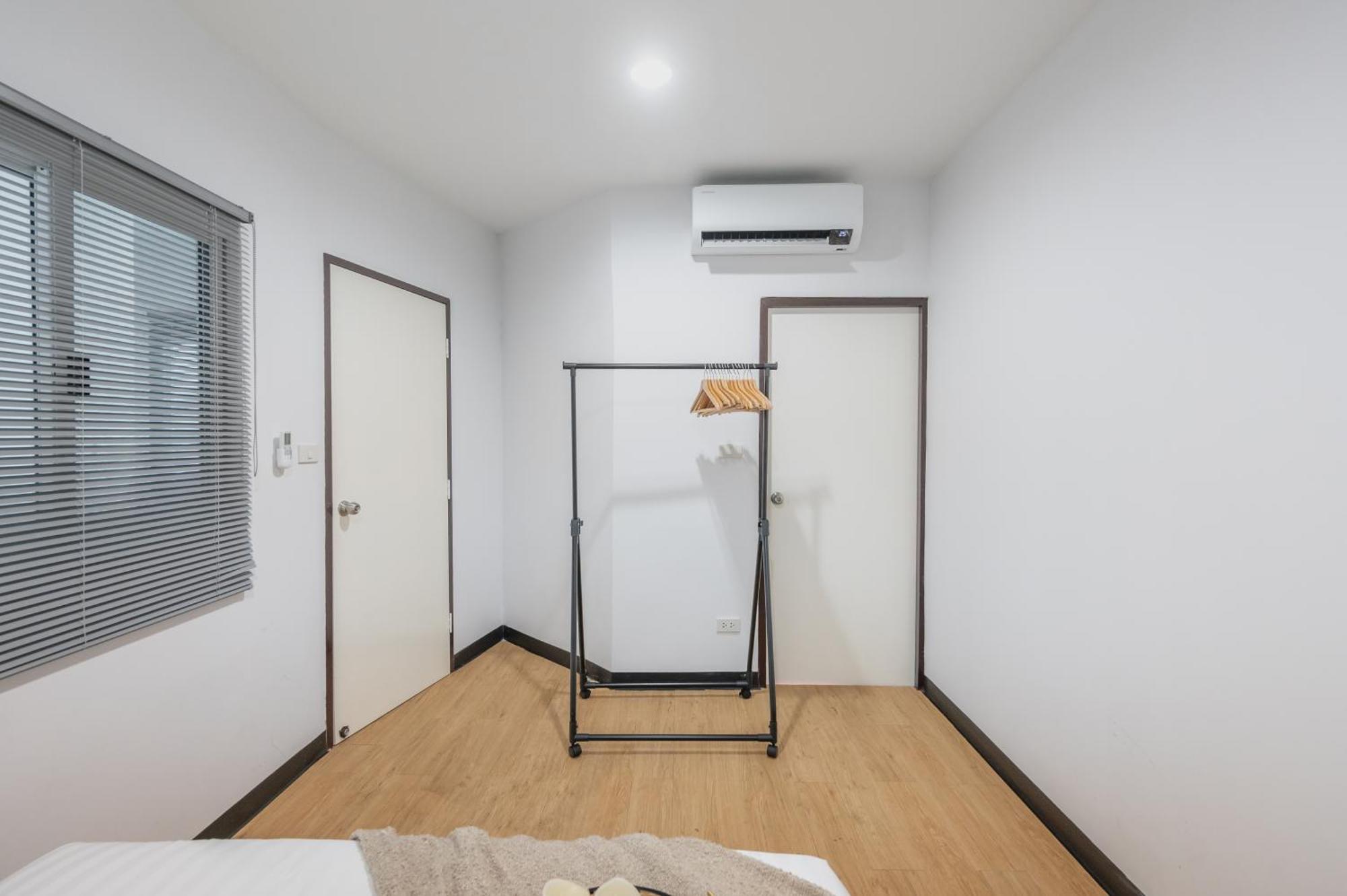 Appartement Cozyhouse,near To Btsonnut,10 Guests