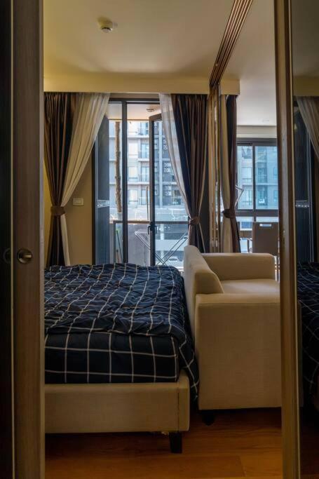 Luxury 1 Near Bts Thong Lor Bangkok