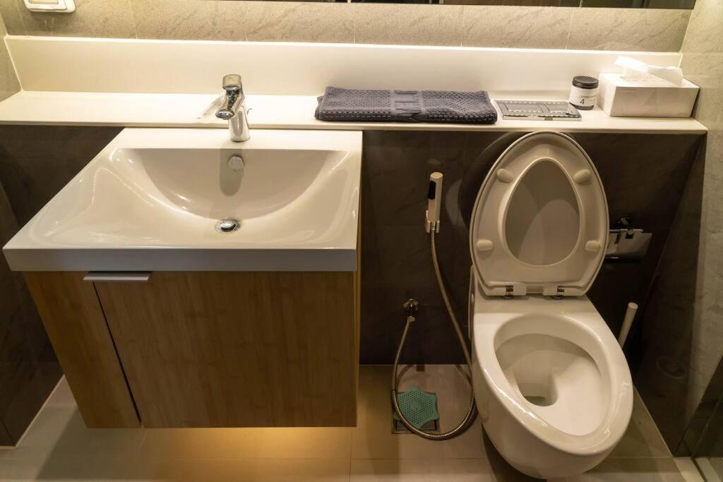 Luxury 1 Near Bts Thong Lor