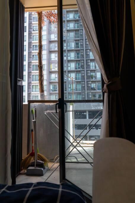 Apartment Luxury 1 Near Bts Thong Lor *