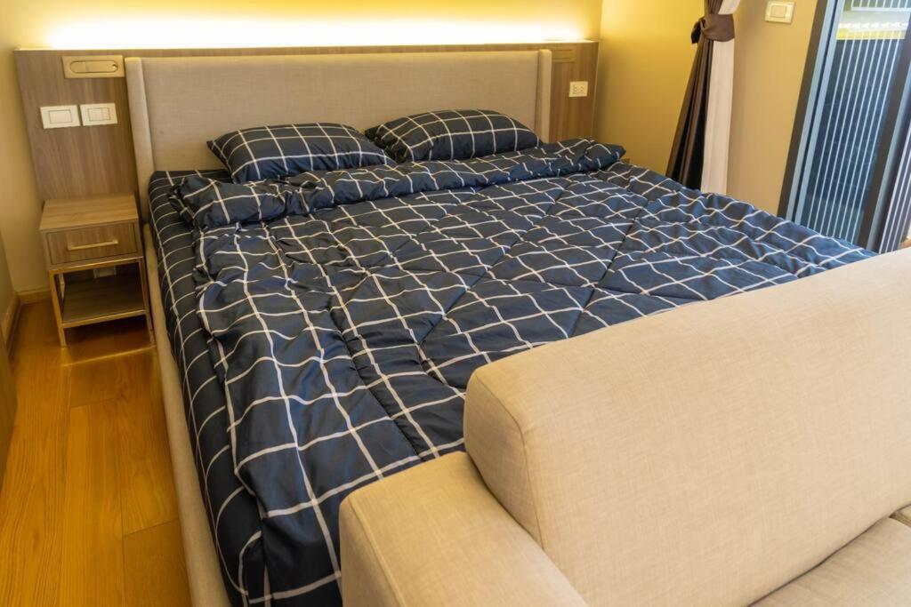 Luxury 1 Near Bts Thong Lor Bangkok