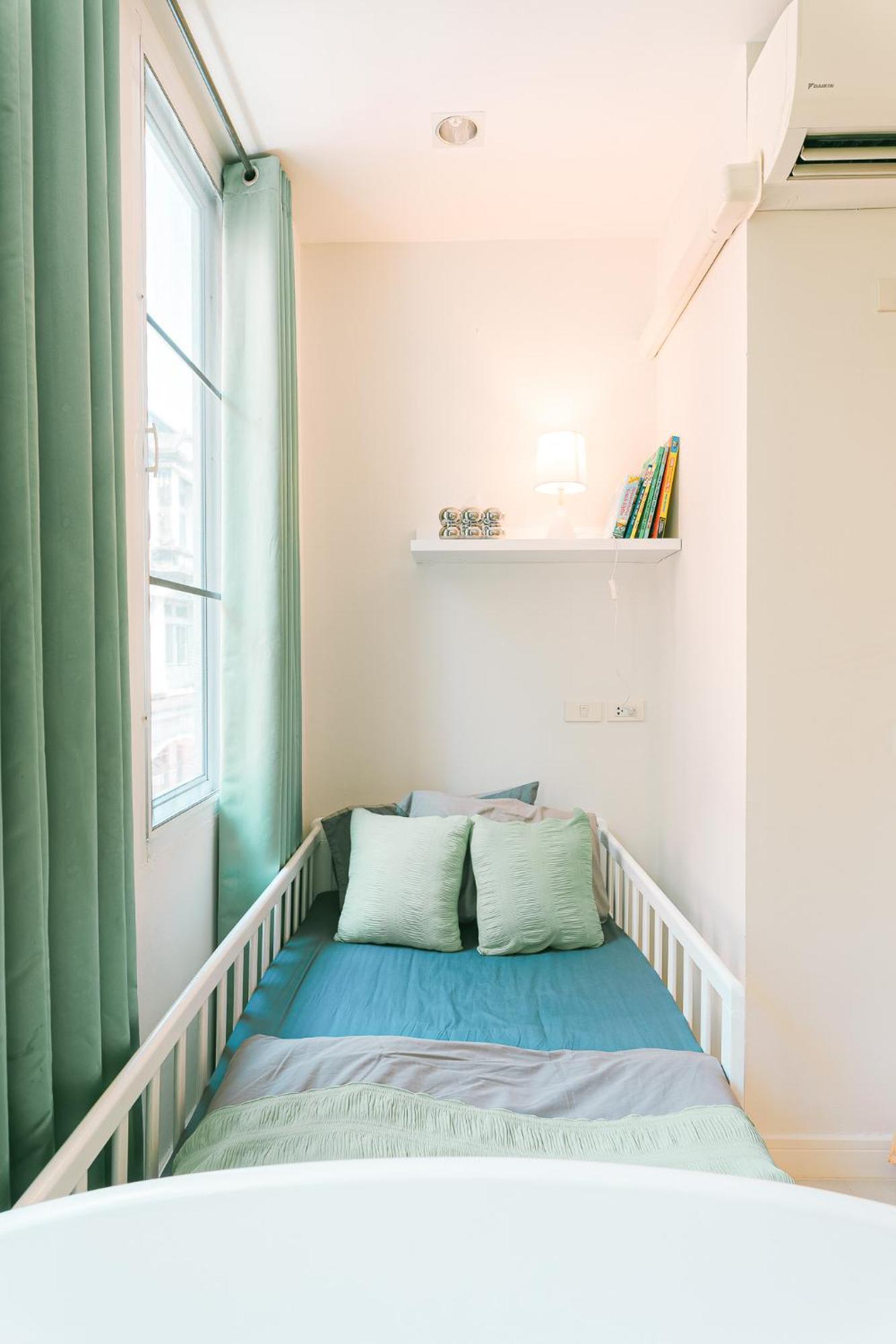 Huge House Mid Of Phromphong Sukhumvit39 4suite Bedrooms/kitchen/wifi Villa Bangkok