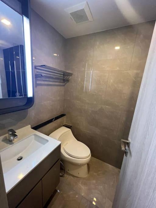 Apartment Phraram 9 - G Tower - Jodd Fairs Market 欢迎光临