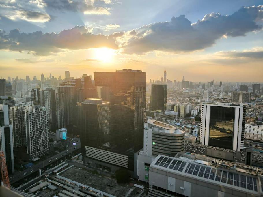 Phraram 9 - G Tower - Jodd Fairs Market 欢迎光临 Apartment Bangkok