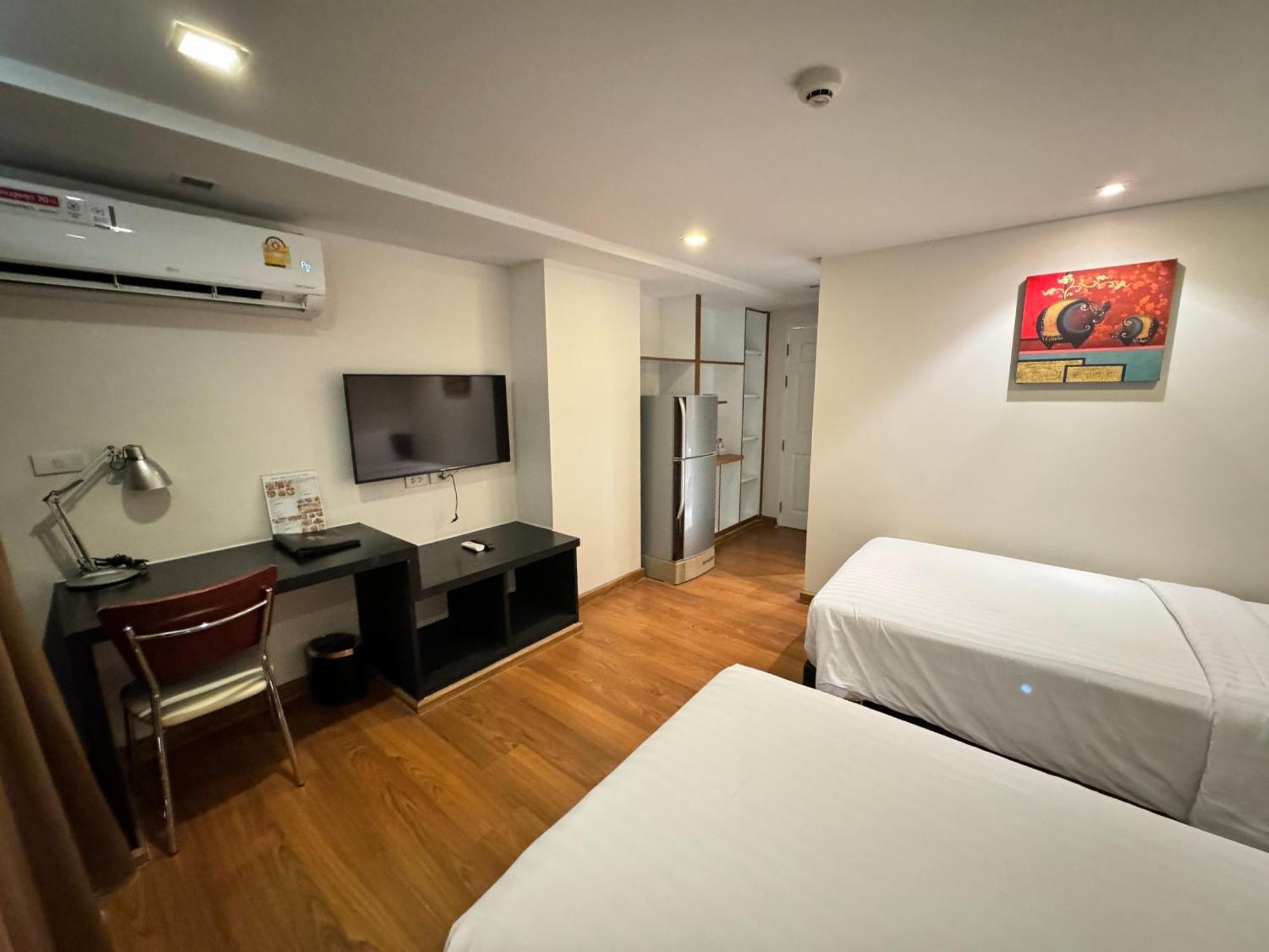 I Sathorn