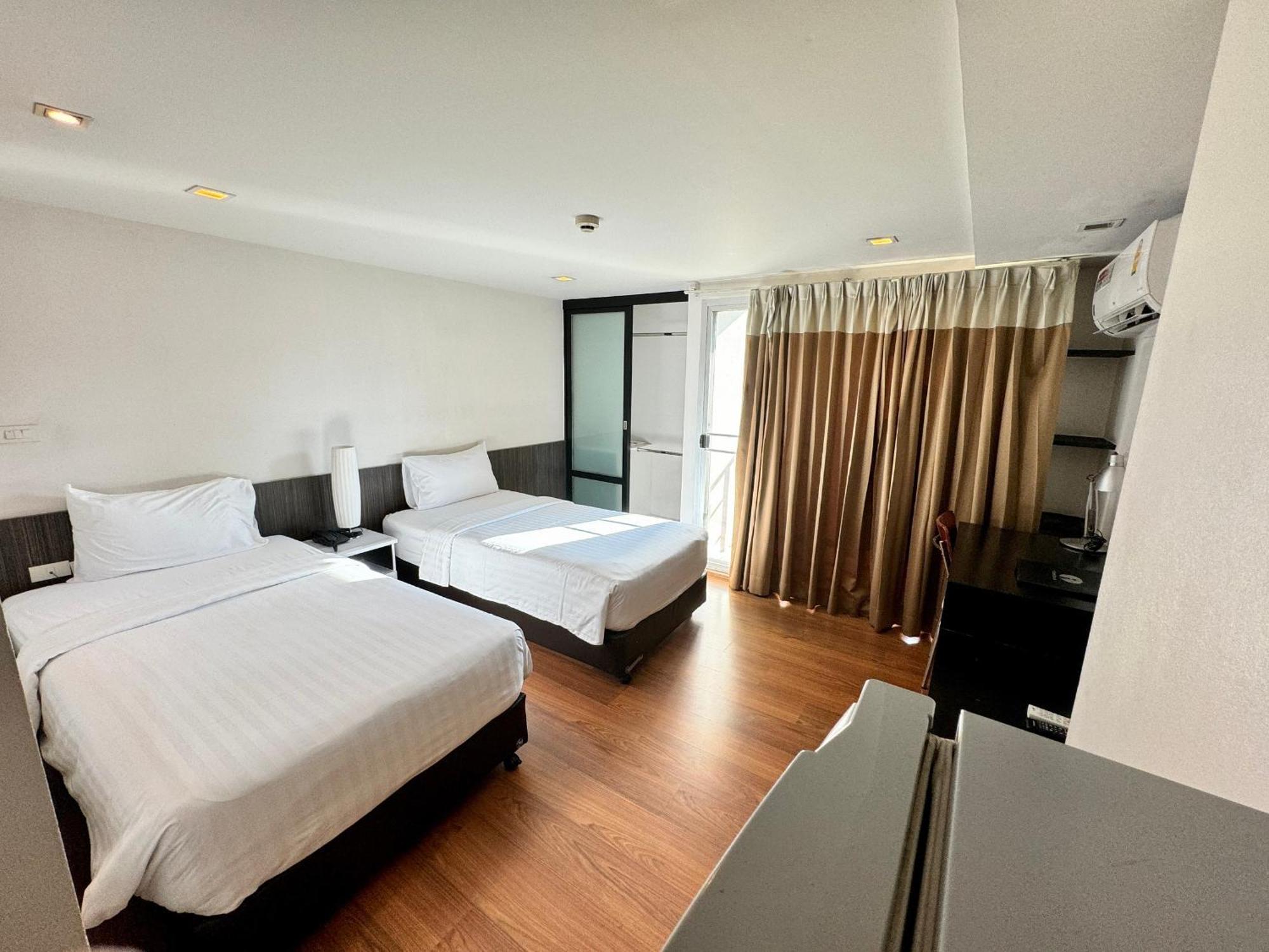 I Sathorn Hotel