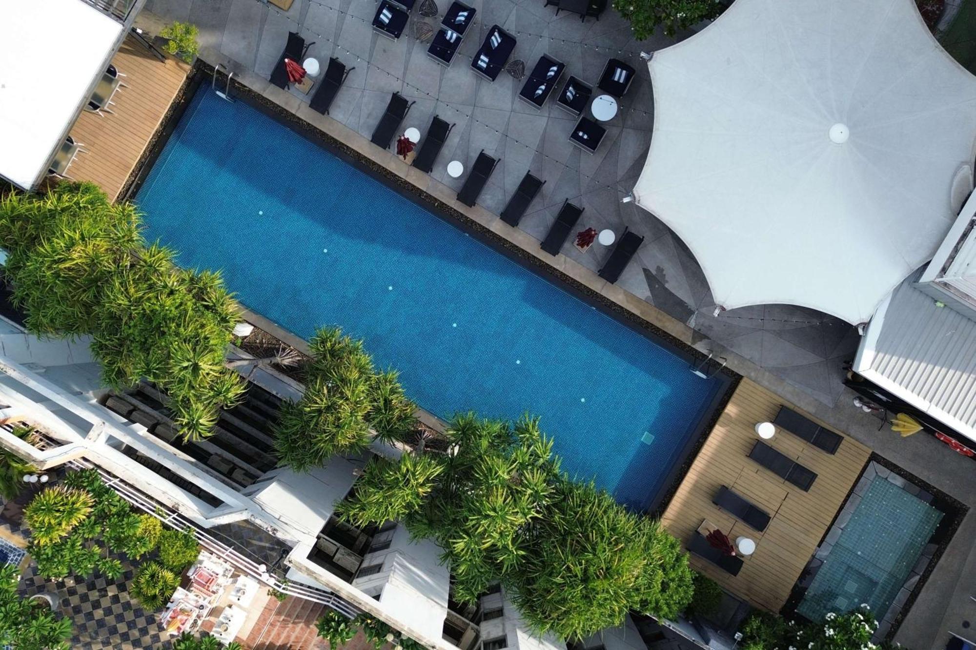 Hotel Park Plaza Soi 18