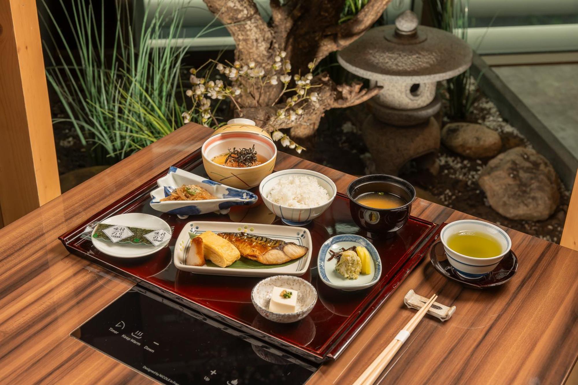 Solaria Nishitetsu Khách sạn