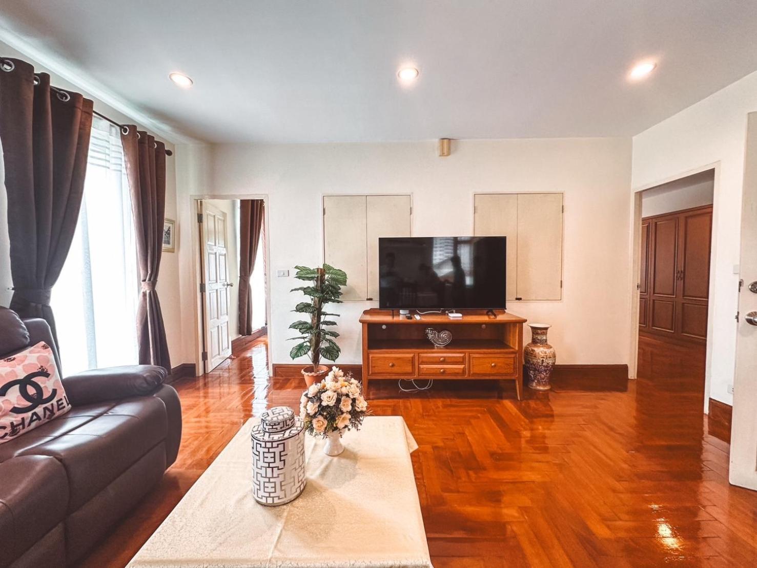 Chez Moi Private Executive Sukhumvit 26 Leilighet