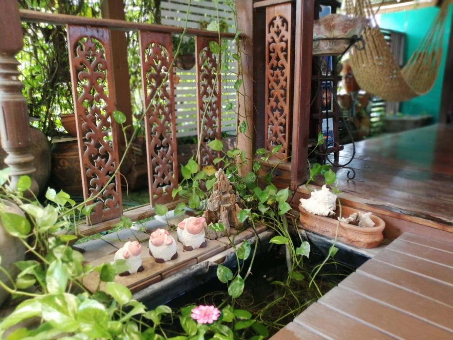 Baan Chay Sala, 2 Bedrooms House Near Airport Nhà nghỉ *