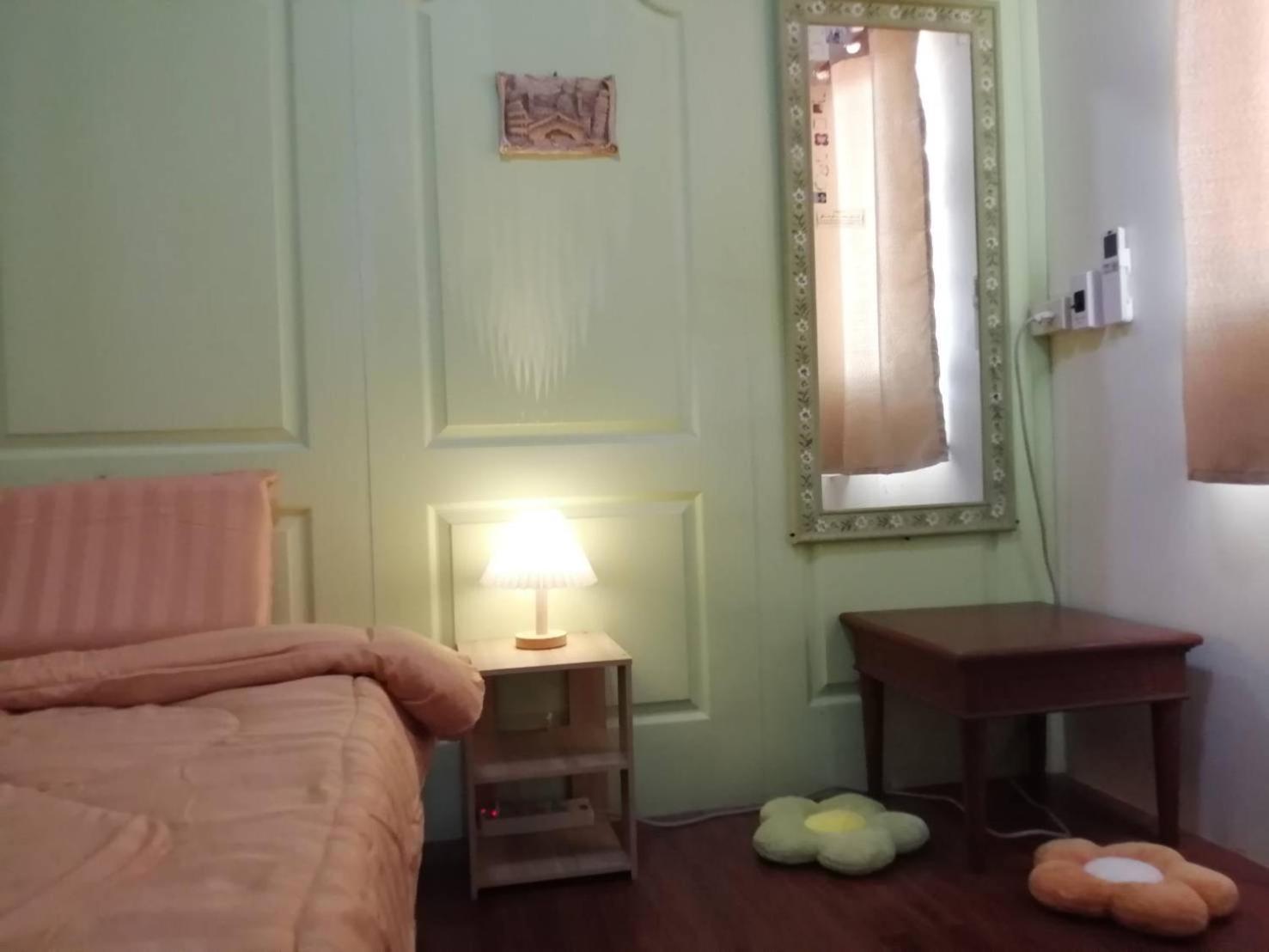 Baan Chay Sala, 2 Bedrooms House Near Airport Nhà nghỉ *
