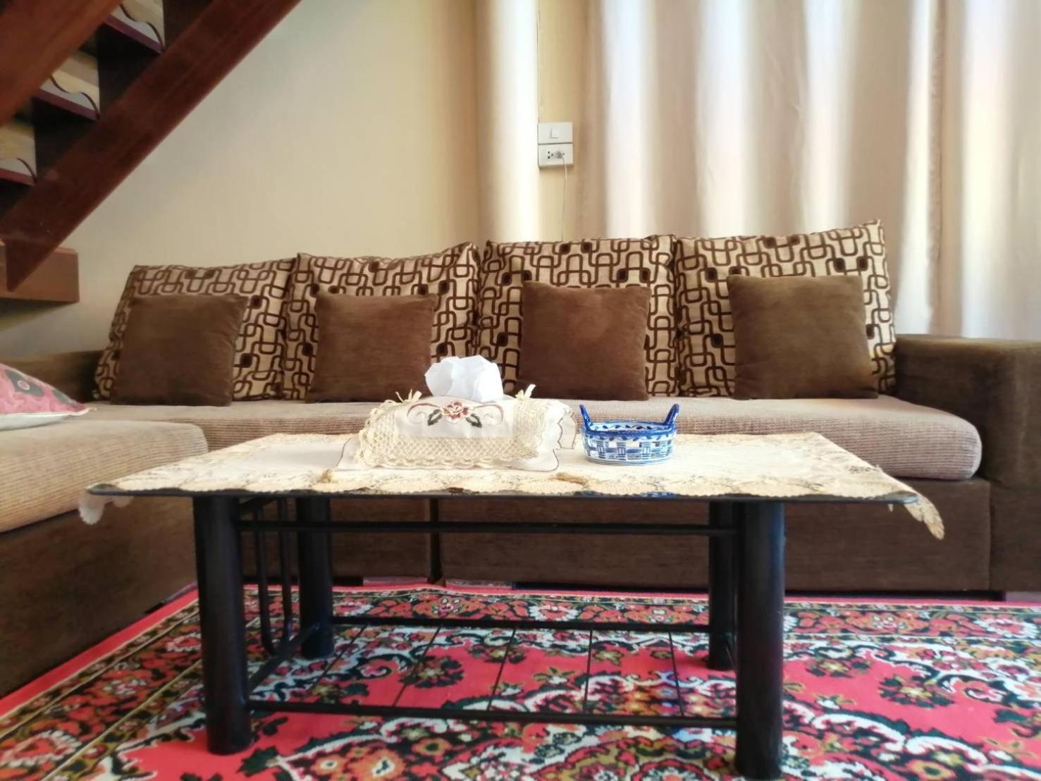Baan Chay Sala, 2 Bedrooms House Near Airport Nhà nghỉ