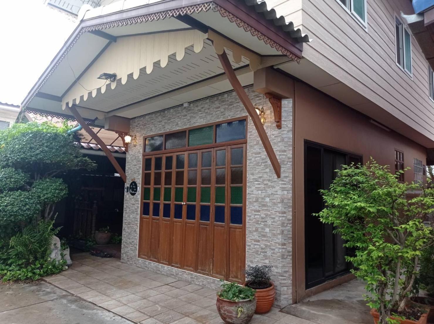 Baan Chay Sala, 2 Bedrooms House Near Airport Nhà nghỉ