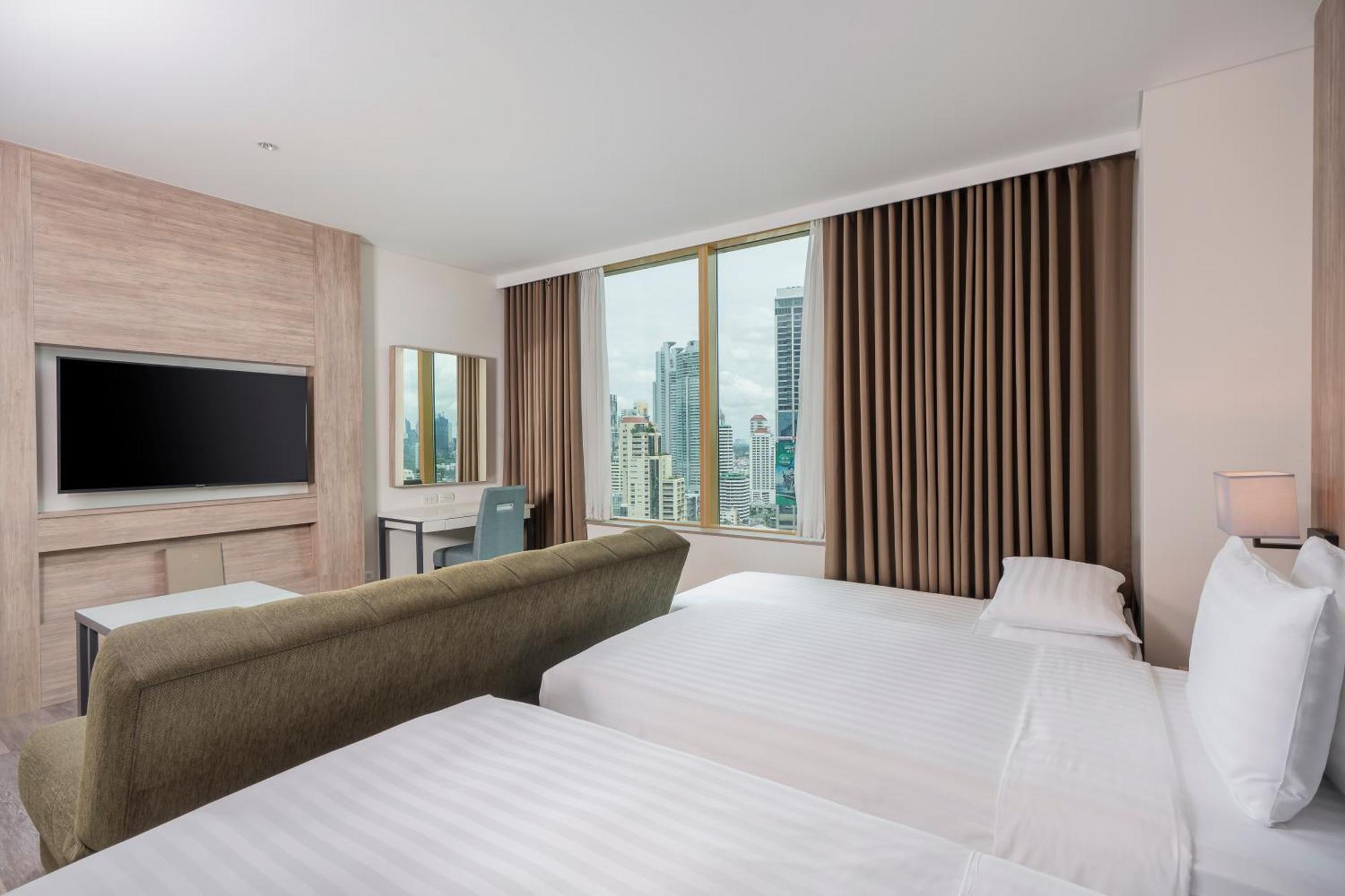 Solaria Nishitetsu Khách sạn 4*