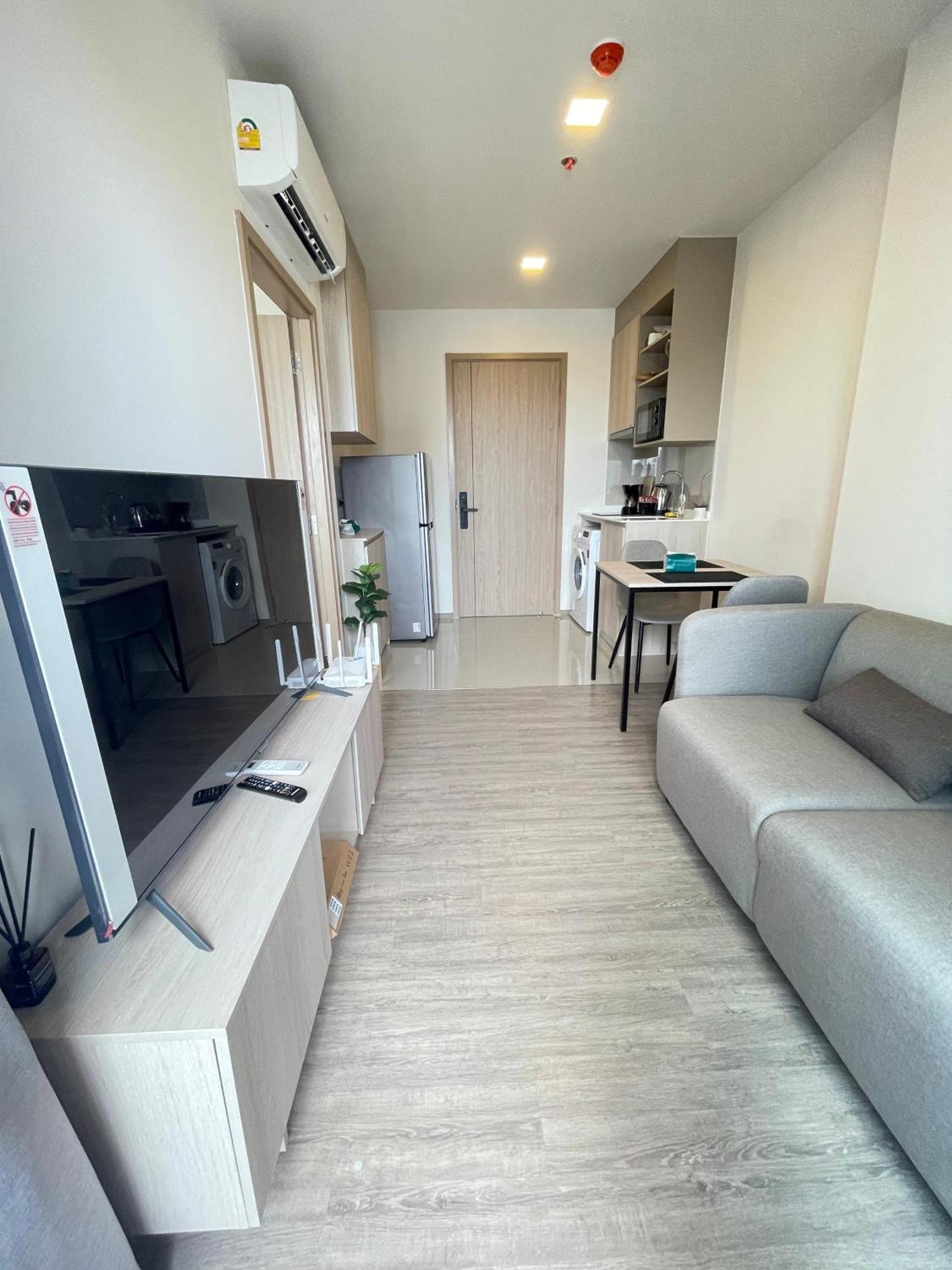 Apartment 1br Modern Prime Sukhumvit 71 Pool & Gym
