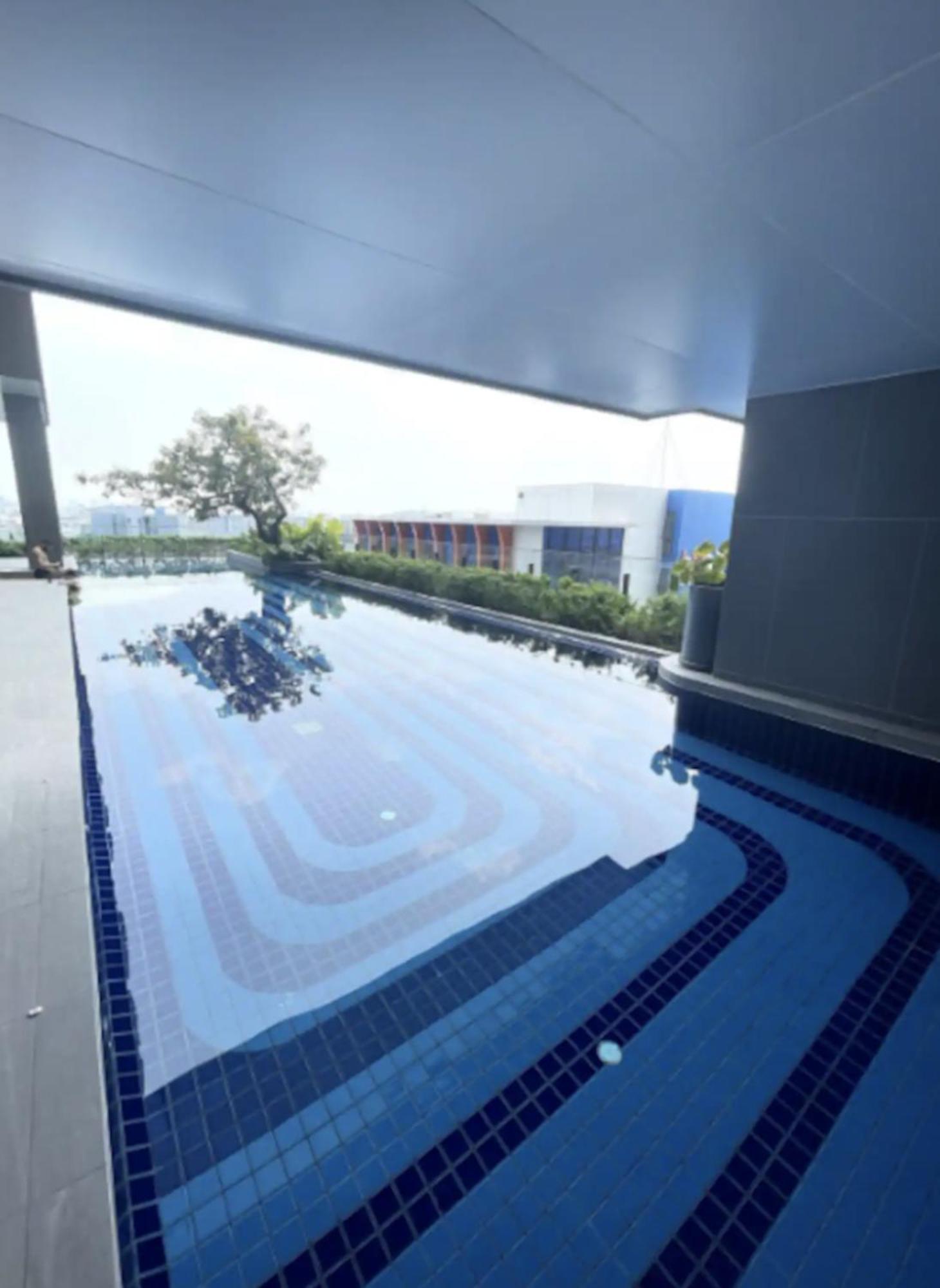 Apartment 1br Modern Prime Sukhumvit 71 Pool & Gym Bangkok