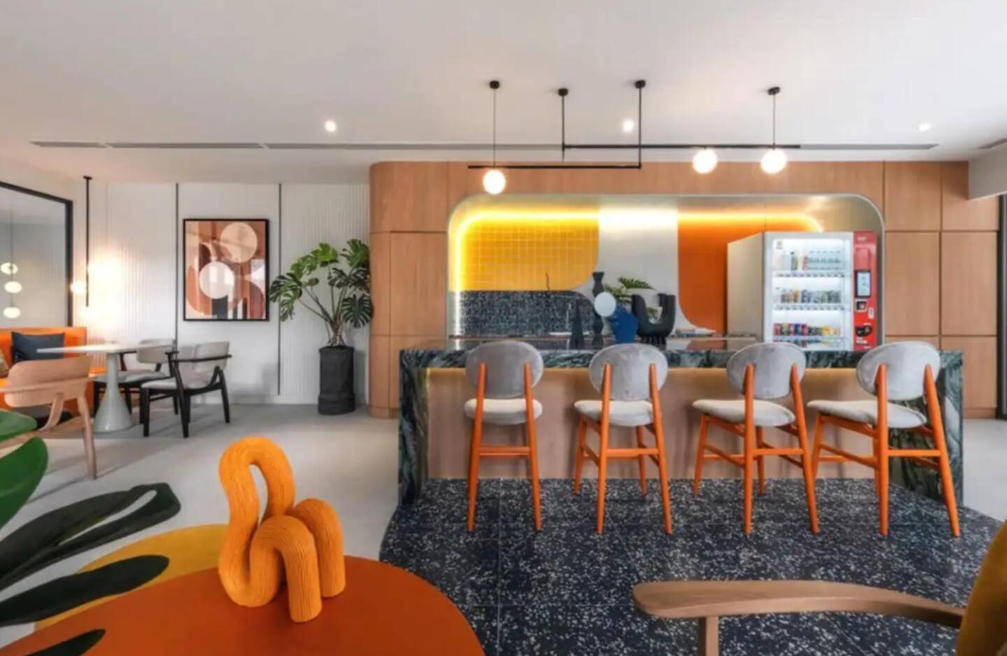 1br Modern Prime Sukhumvit 71 Pool & Gym Bangkok
