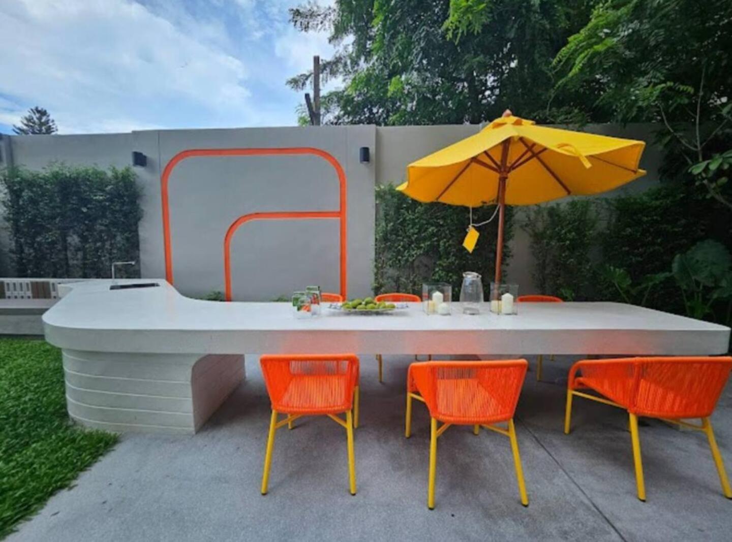 1br Modern Prime Sukhumvit 71 Pool & Gym Apartment Bangkok