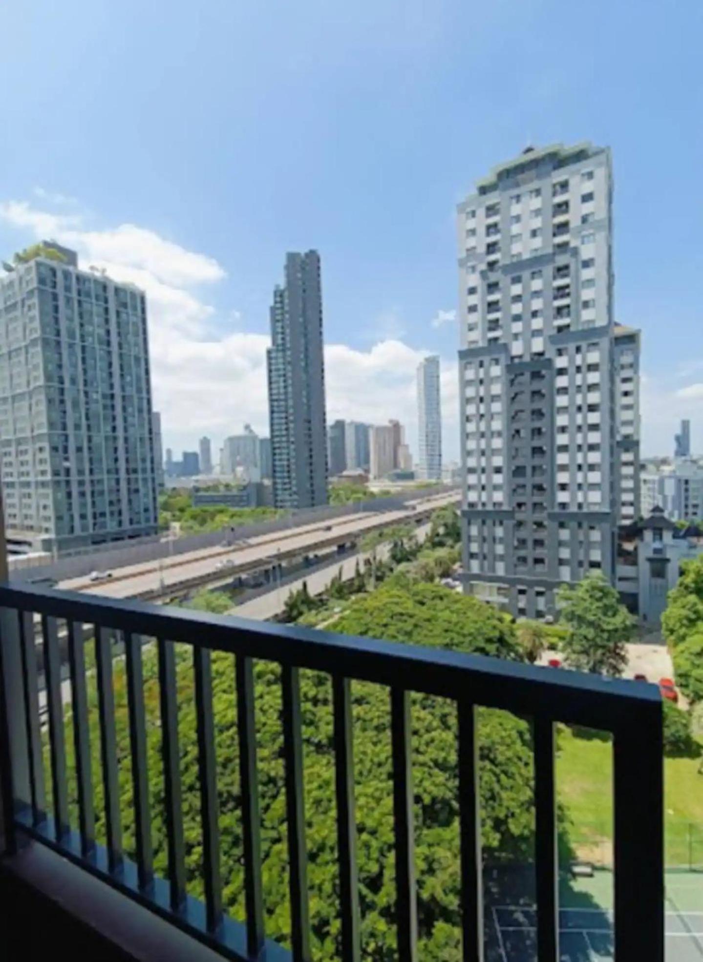Apartment 1br Modern Prime Sukhumvit 71 Pool & Gym