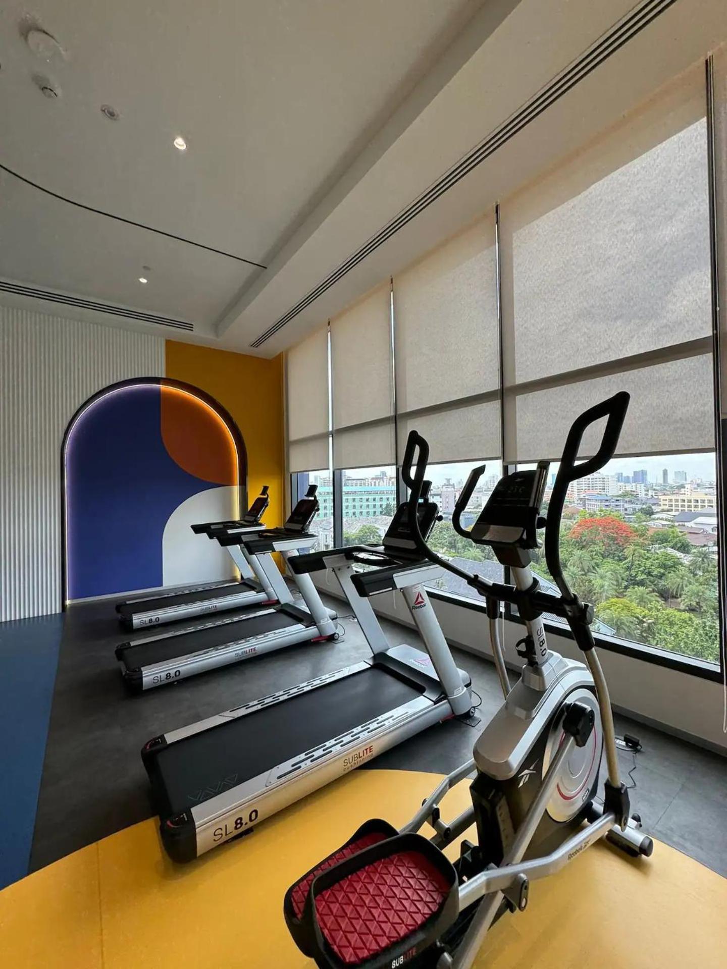 Apartment 1br Modern Prime Sukhumvit 71 Pool & Gym Bangkok
