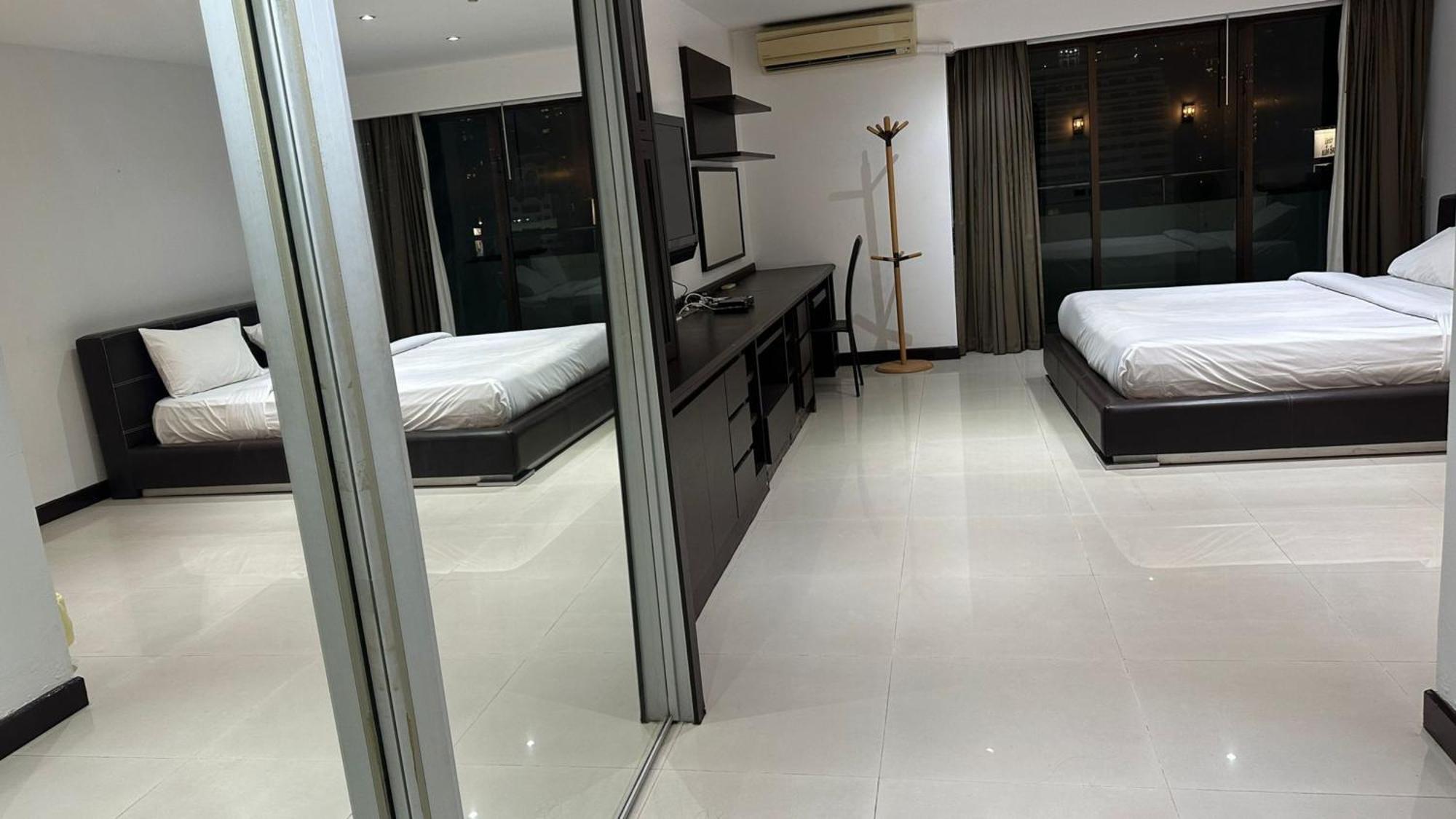 Apartment Omni Tower - Direct *