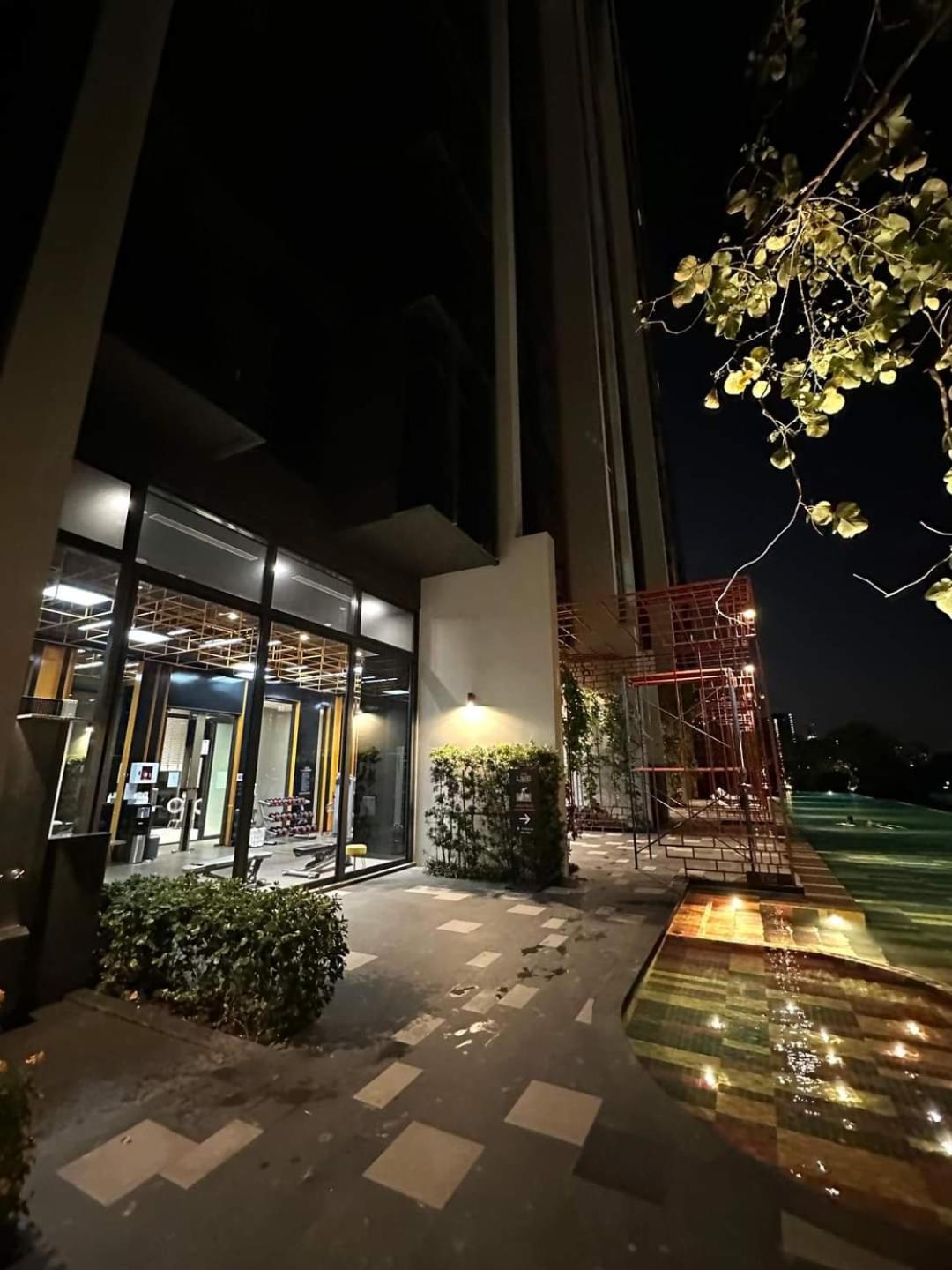 Luxury 1 Bedroom,ramkamheang