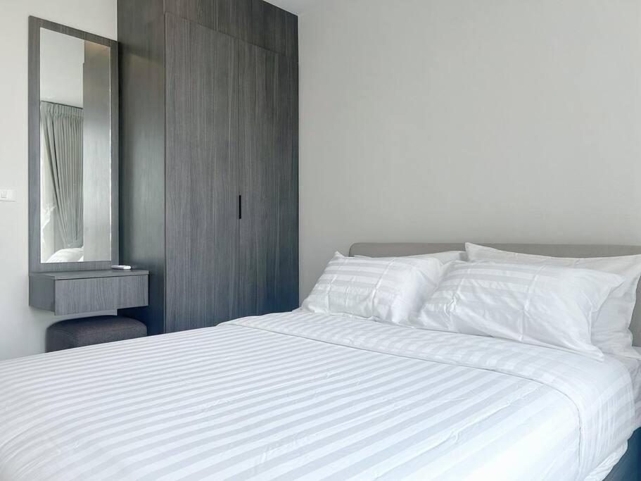 Apartment Urban 1br High Floor View Bts Udomsuk Bangkok
