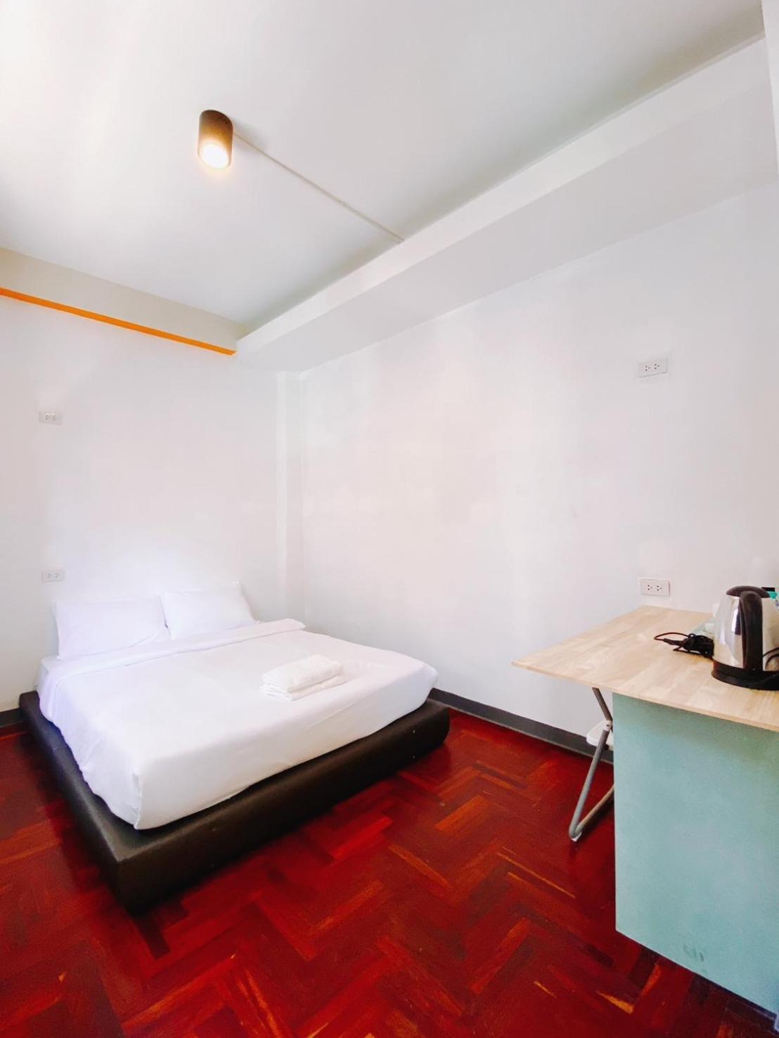 Go Silom Bts Surasak X โกอินน์ สีลม บีทีเอส สถานีสุรศักดิ์ Apartamento *