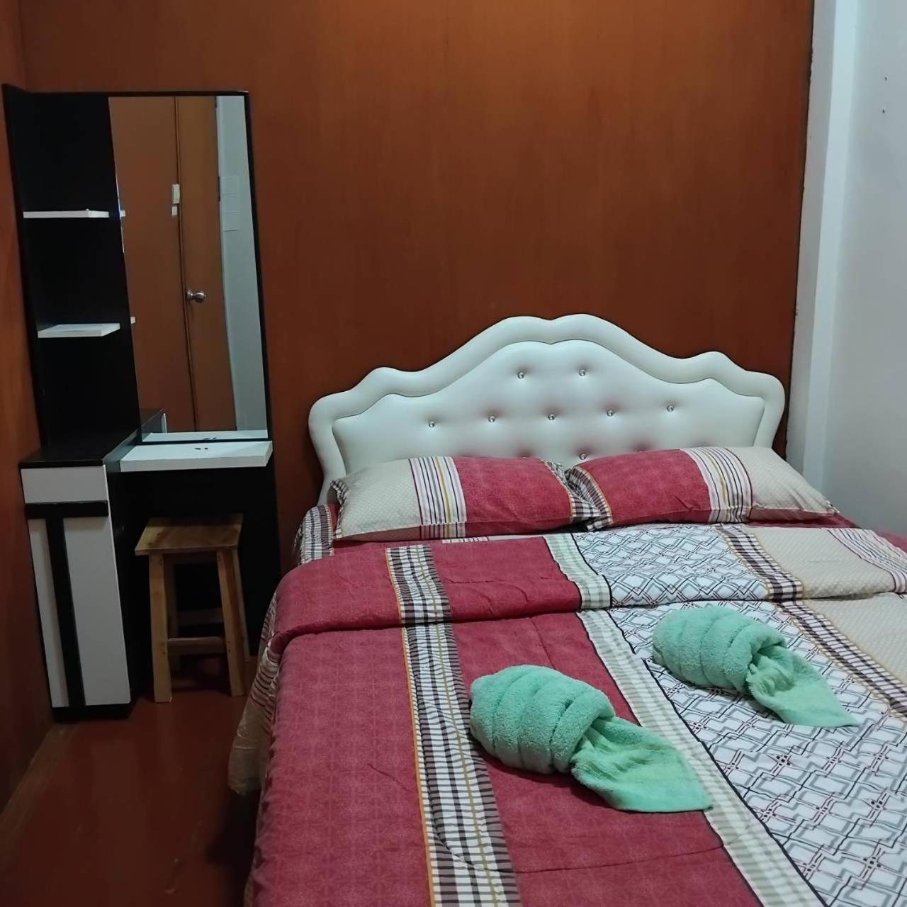 Sleepwith Me Albergue Banguecoque