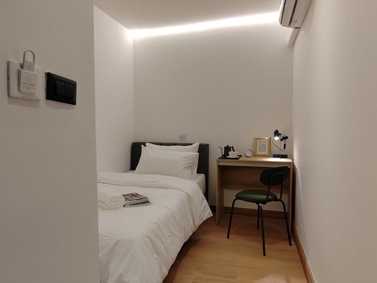 The Motuga Hostal Bangkok