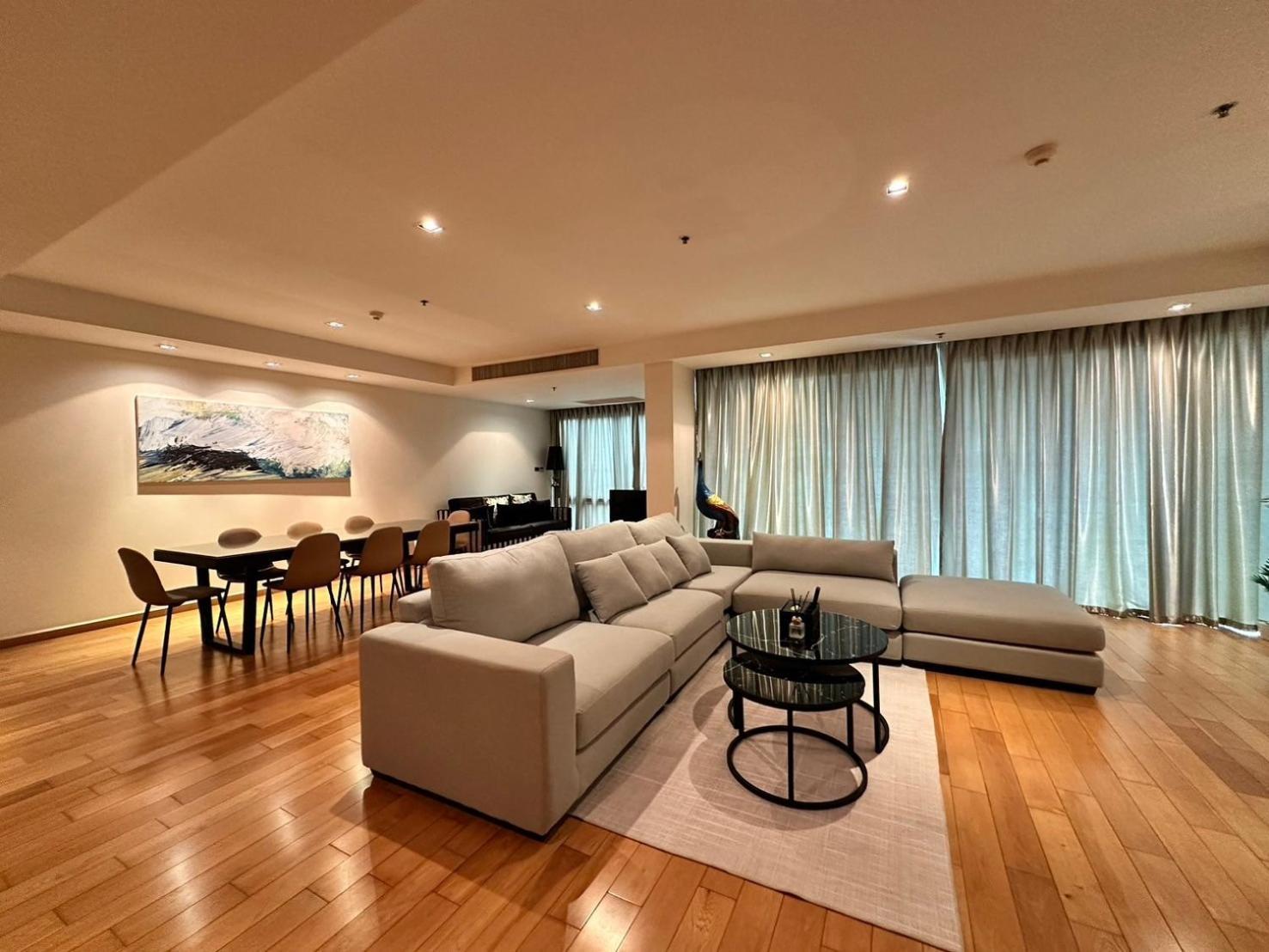 Private Penthouse In Sukhumvit *